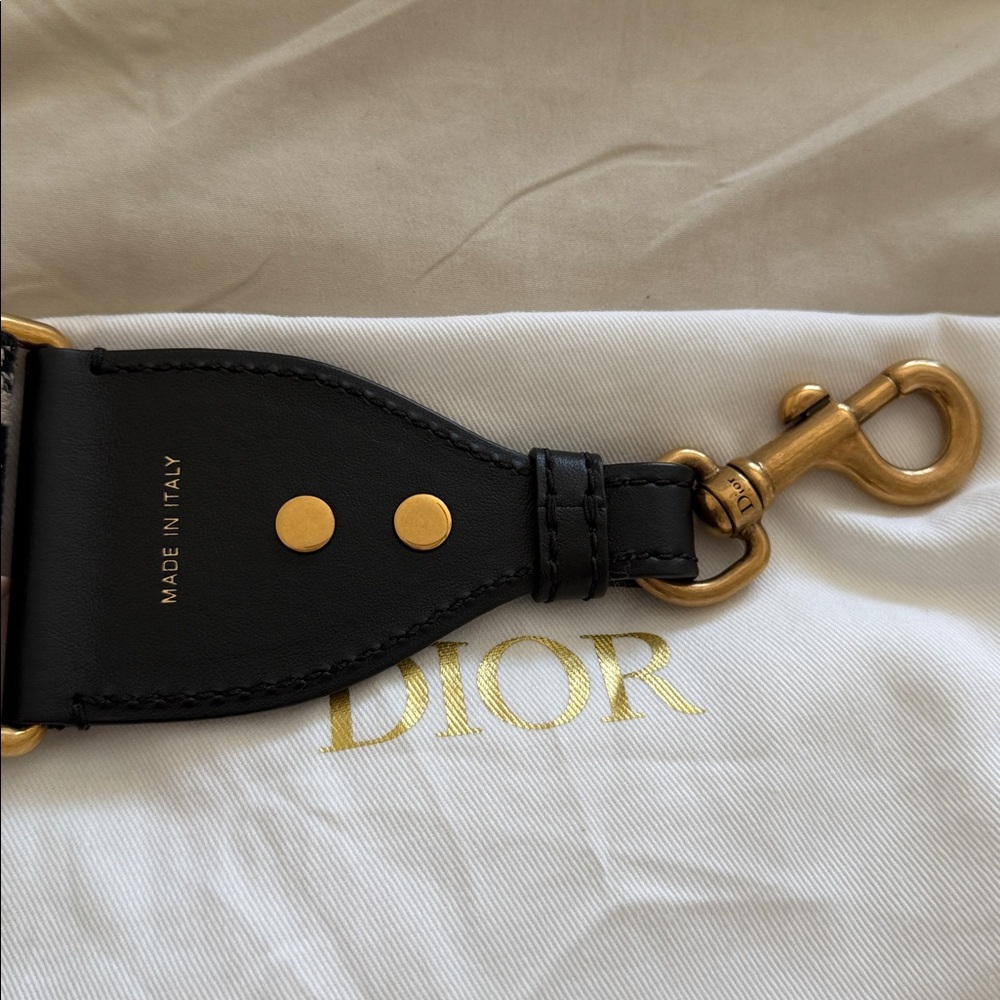 New Dior Shoulder Strap Crossbody Strap - Picture 6 of 7